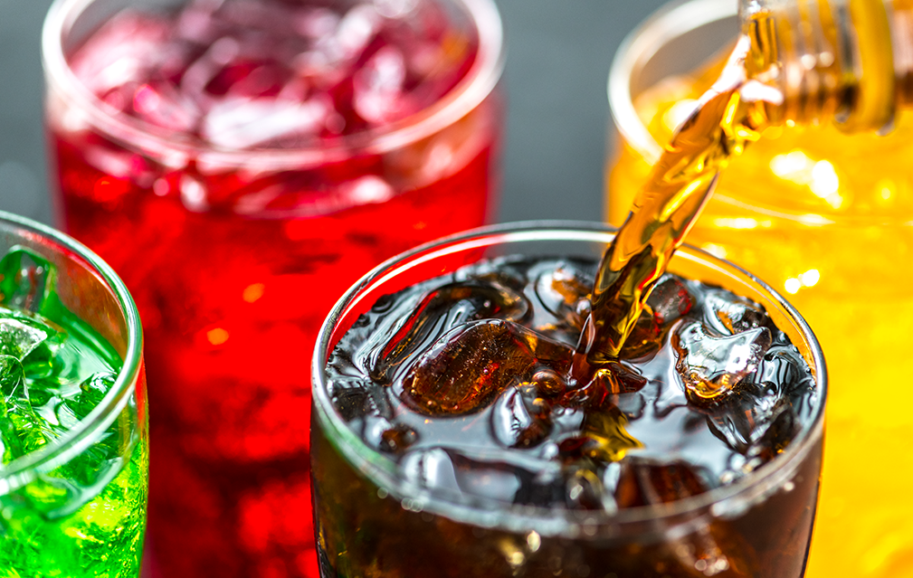 FoodRGB Natural food color application photography for beverages including carbonated drinks using yellow, brown and red natural food color