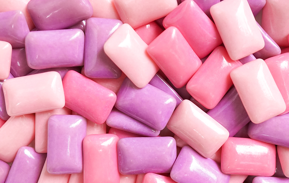 FoodRGB Natural food color application photography for confectionery gum in pink, purple