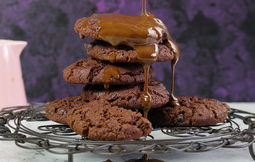 FoodRGB Natural food color application for baked goods including cookies using brown natural food color