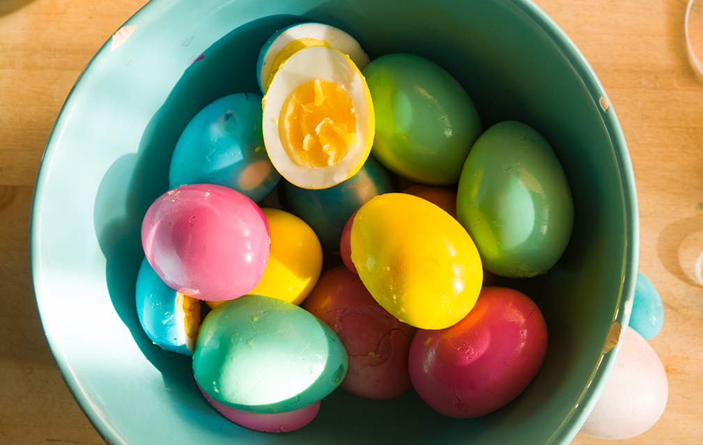 FoodRGB Natural food color application photography for meat and poultry eggs red, pink, yellow, green, blue.