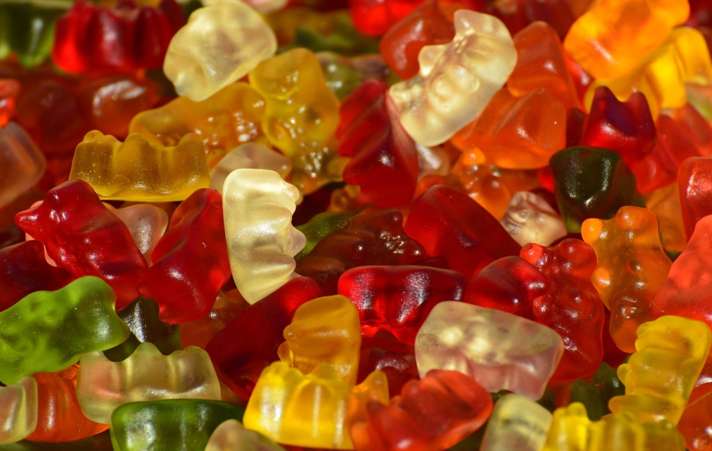 FoodRGB Natural food color application photography for confectionery gummies red, yellow, green