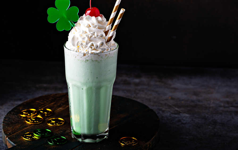 FoodRGB Natural food color application for beverages including shakes and smoothies using green natural food color 