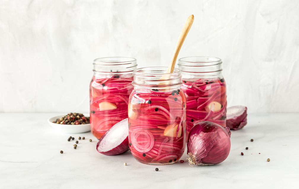 FoodRGB Elderberry Application photography for savory including vinegar in red