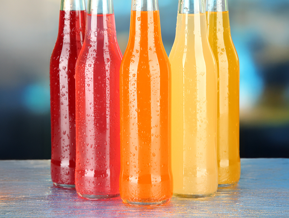 FoodRGB Natural food color application photography for beverages including carbonated drinks using yellow, brown and red natural food color